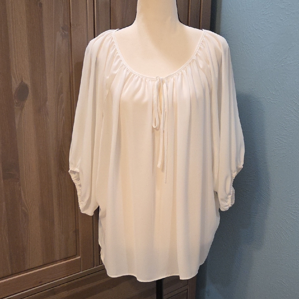 INC International Concepts Ivory Blouse in XL